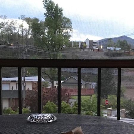 Spacious Downtown Condo Walking Distance To Downtown Gatlinburg Sleeps 6 Guests 外观 照片