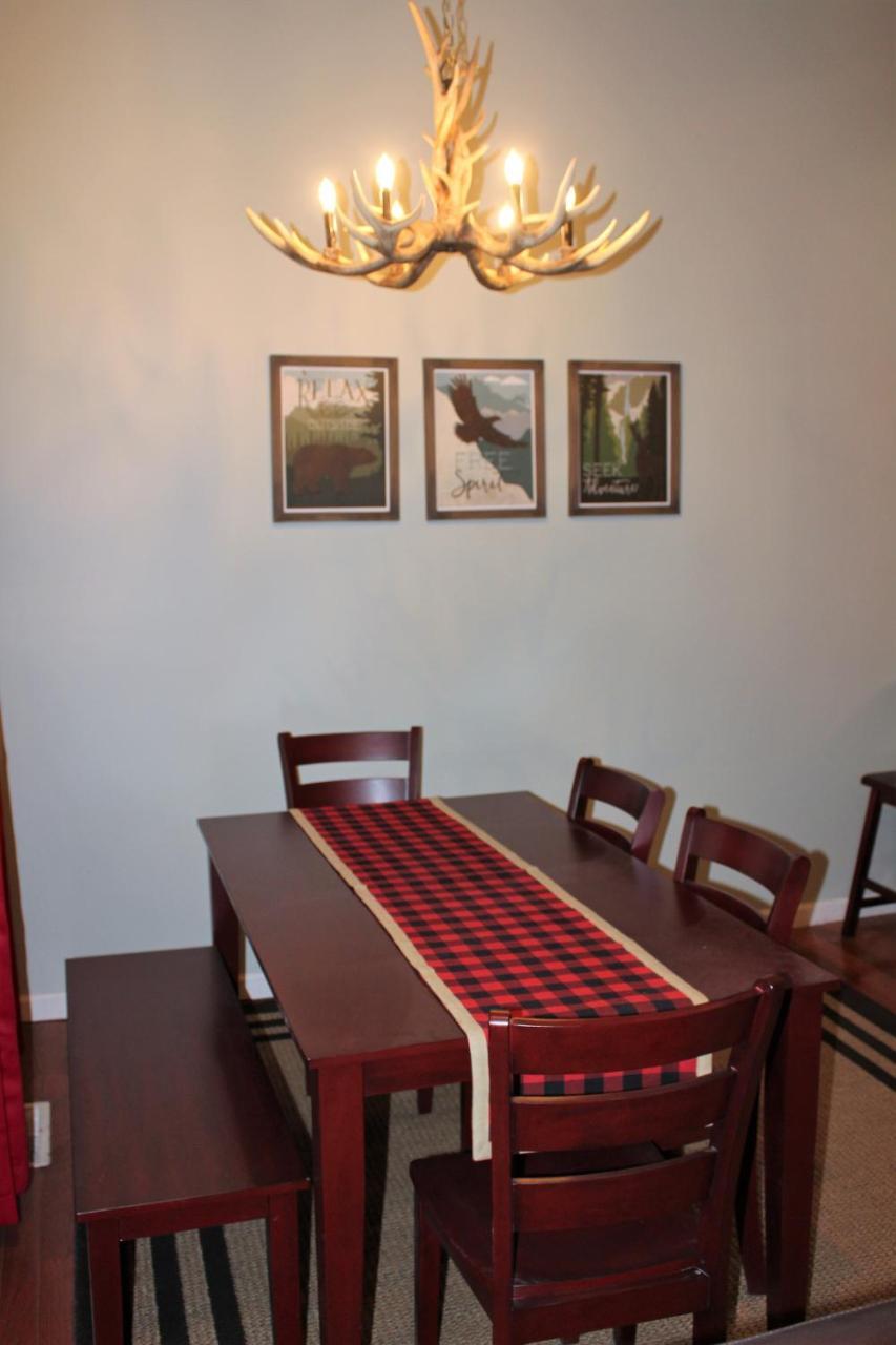 Spacious Downtown Condo Walking Distance To Downtown Gatlinburg Sleeps 6 Guests 外观 照片